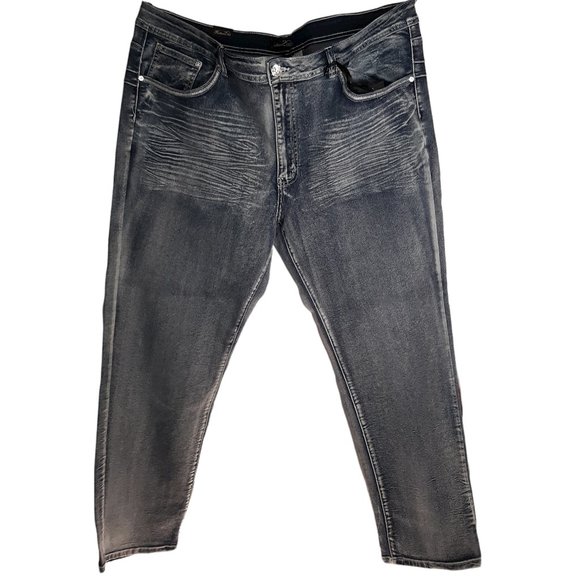 Stretch skinny jeans w/embellished pockets - Picture 2 of 12